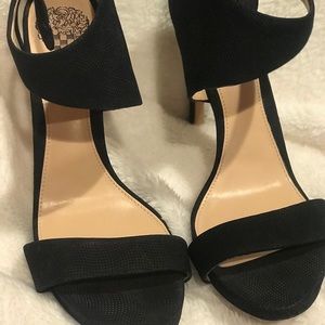 Oh so pretty and sexy 👠